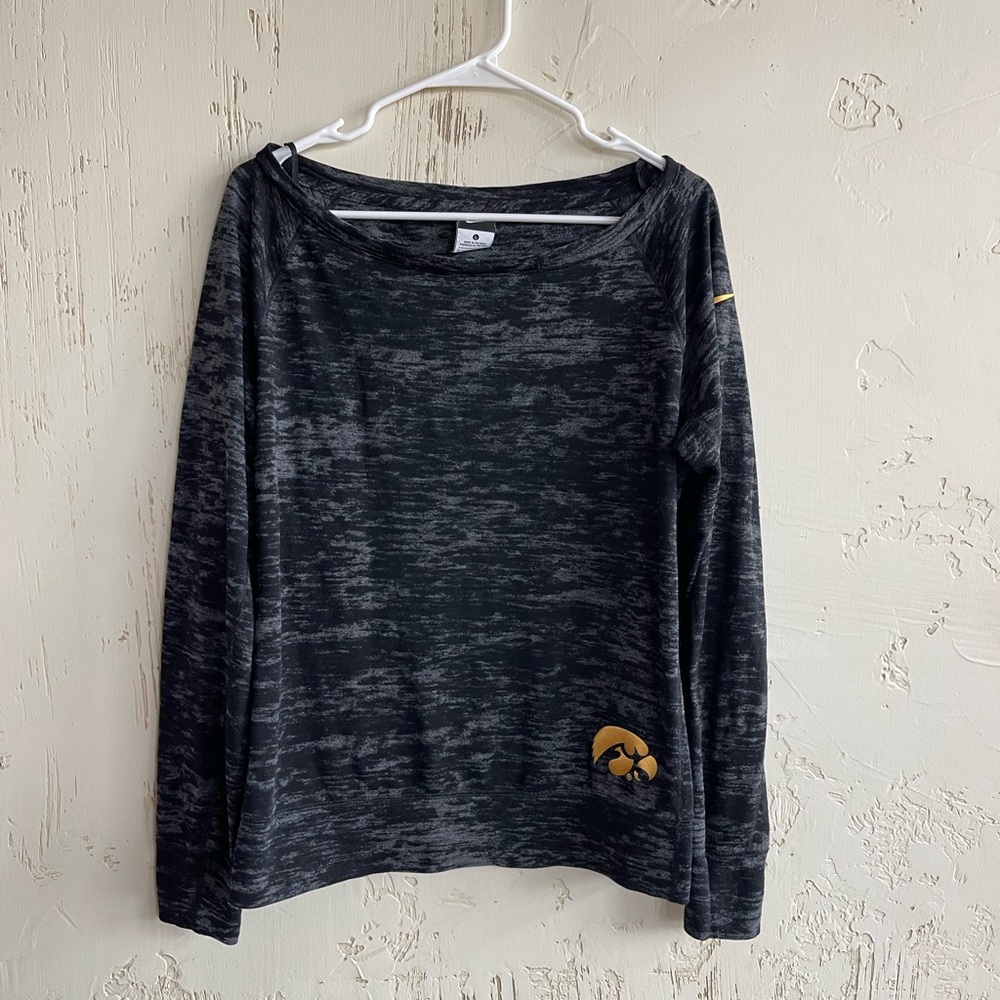 Nike Iowa Hawkeye long sleeve. Size L.